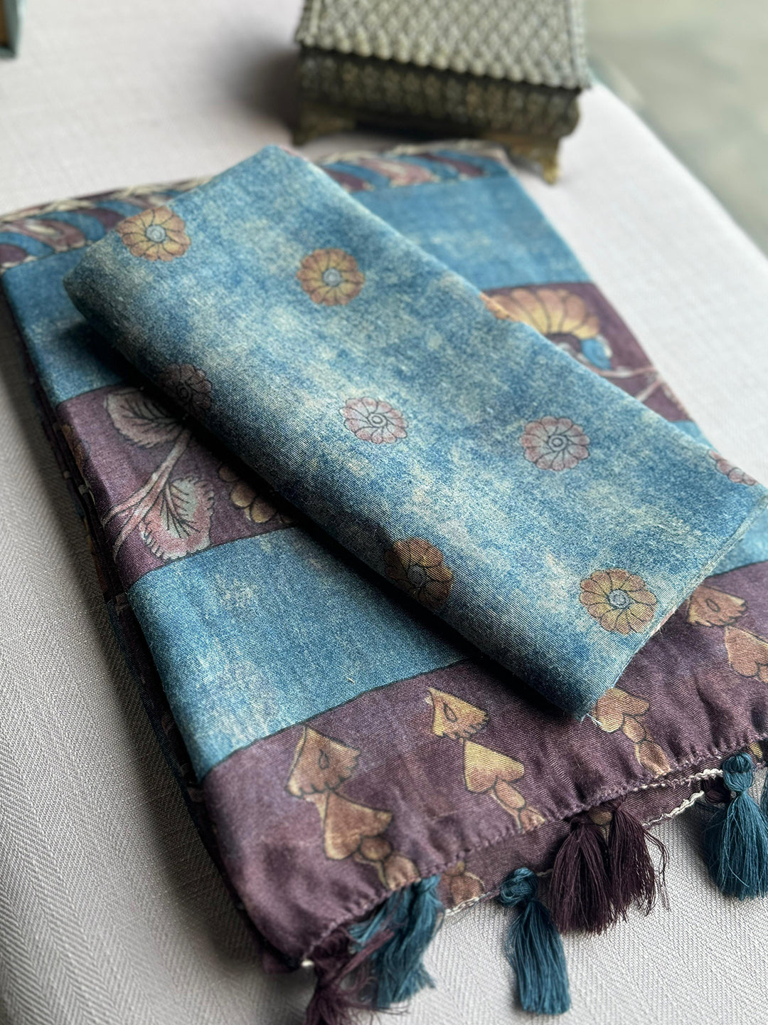 Heritage Kalamkari Printed Linen Saree