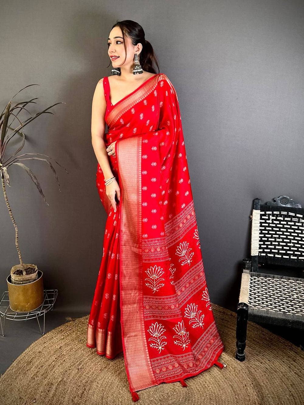 Red Dola Block Print Zari Border Saree