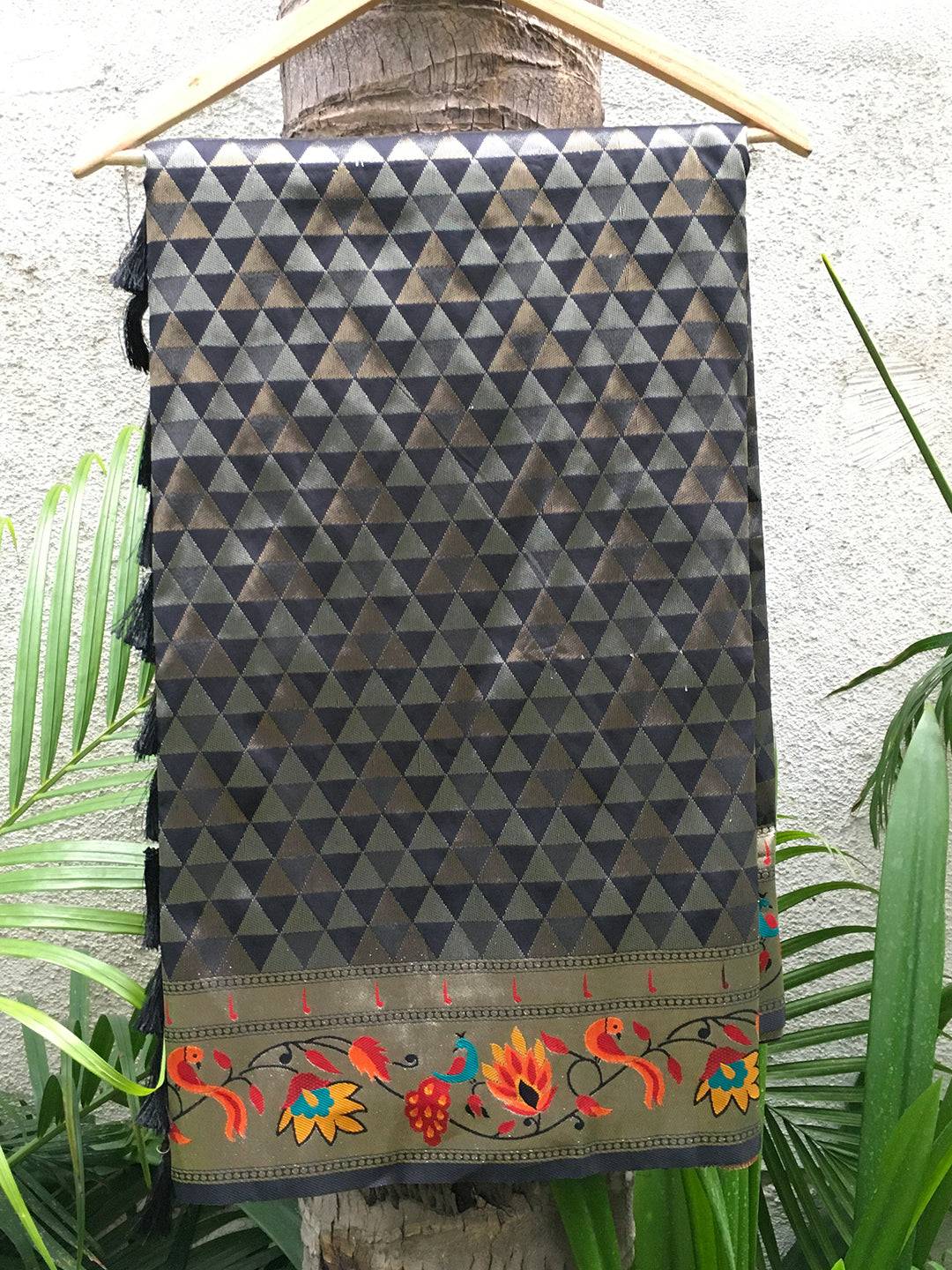 Black Silk Blend Woven Zari Work Paithani Saree

