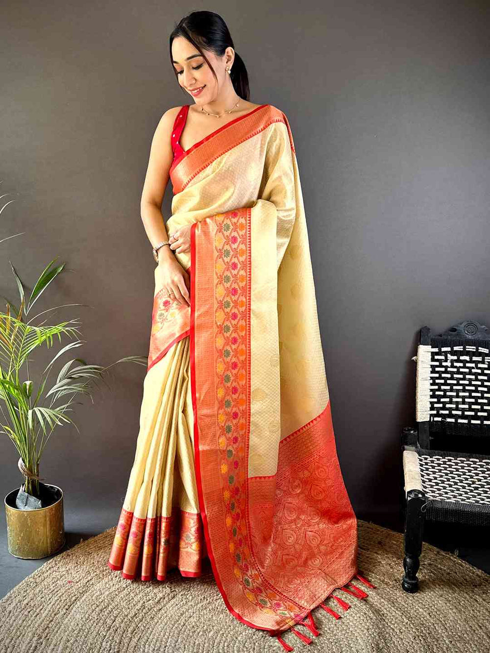 Cream Banarasi Silk Minakari Kanchi Border Saree
