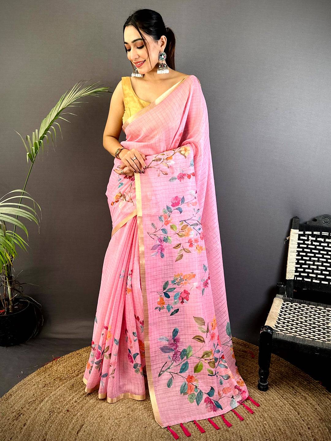 Pink Linen Chex Floral Saree
