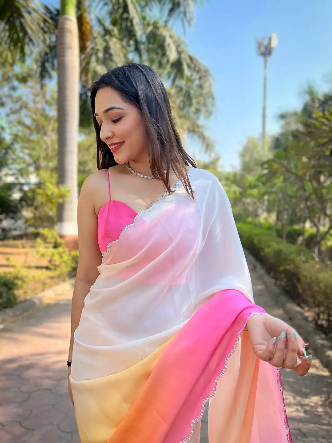 Latest Pink Colour Satin Georgette Saree with Ombre Print