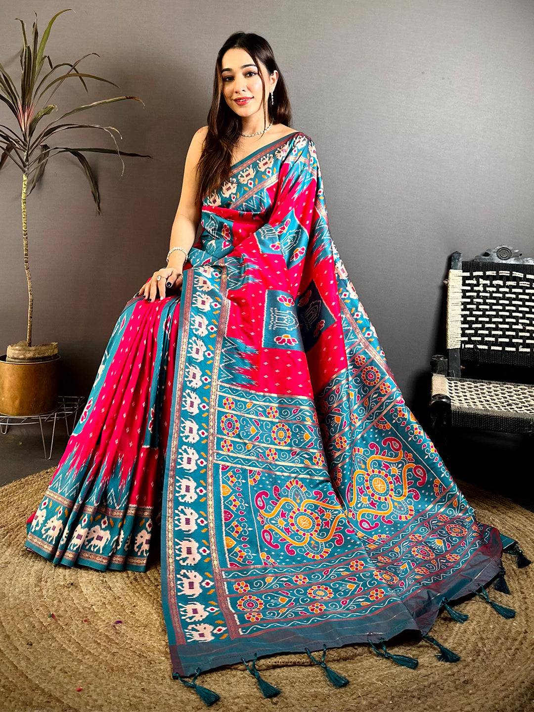 Radiant Warli Ikkat Patola Silk Saree