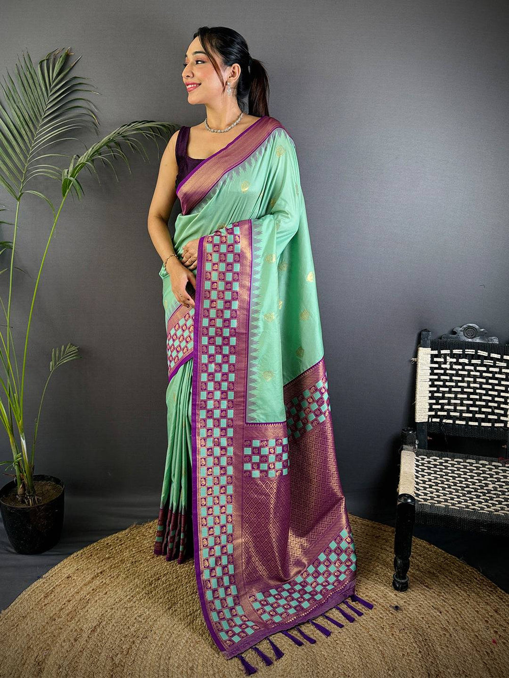 Royal Minakari Chess Border Soft Silk Saree