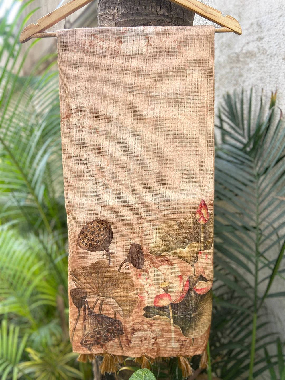 Soft Kota Doriya Silk Saree With Flower Prints & Rich Pallu