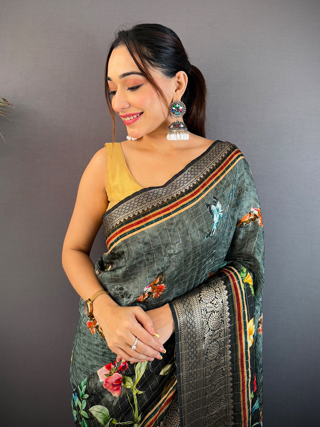 Bottle Green Pure Viscose Checked Saree