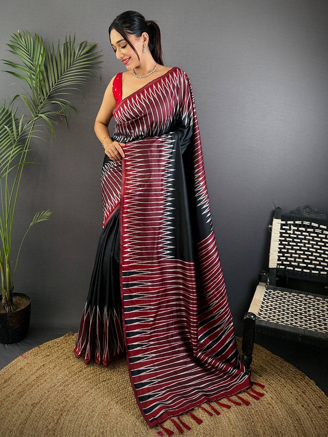 Black Soft Silk Ikkat Zari Weaving Saree

