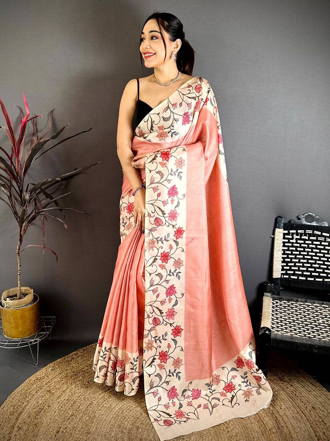 Stylish Floral Border Tussar Saree