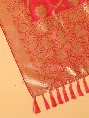 Close-up of Gajari silk blend dupatta with intricate patterns