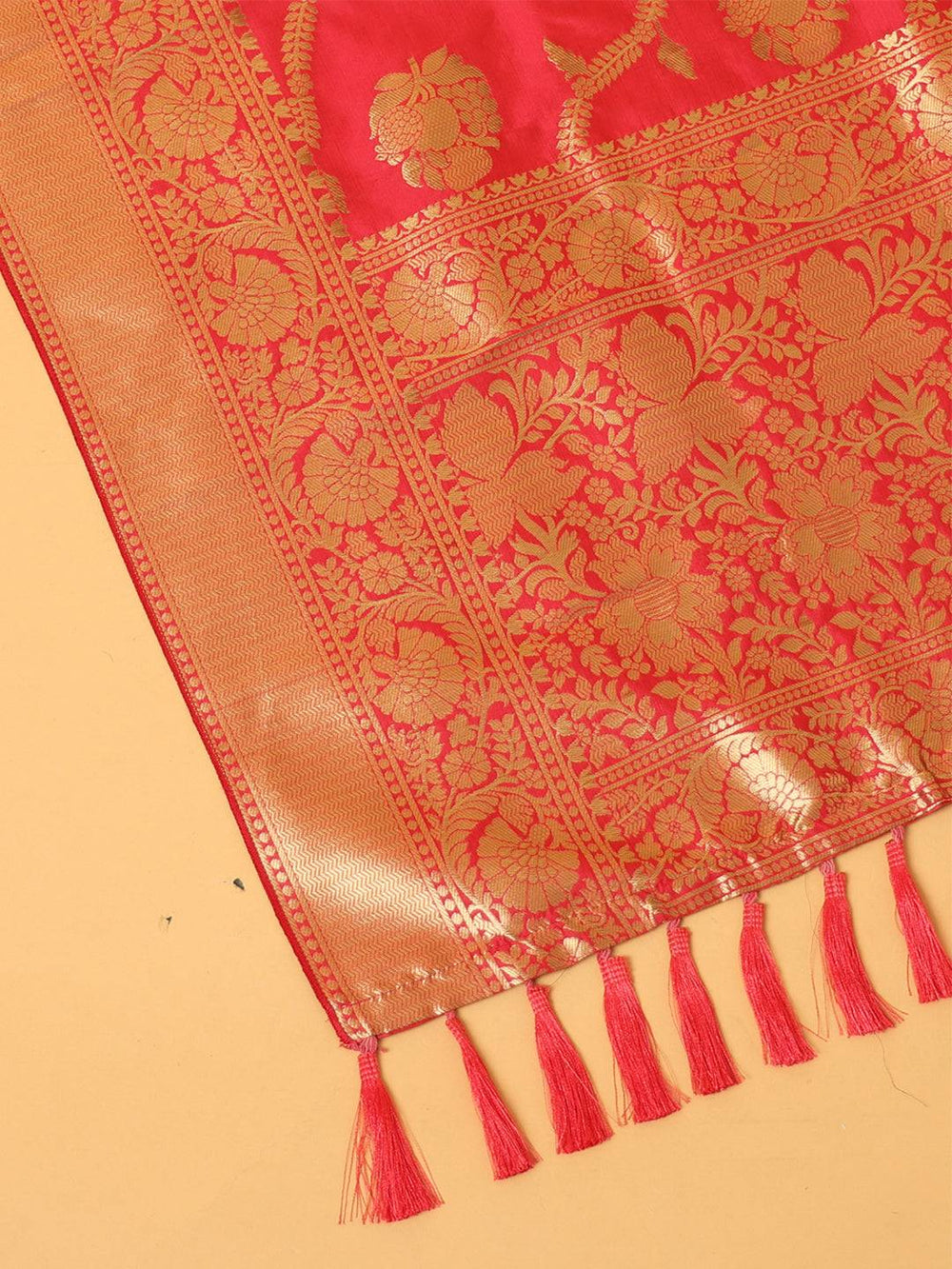 Close-up of Gajari silk blend dupatta with intricate patterns