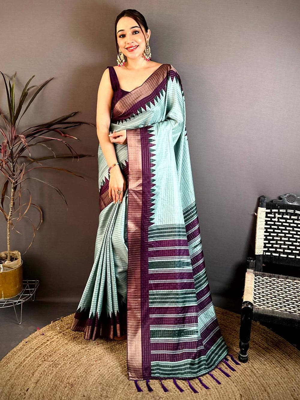 Classic Black Zari Checks Designer Saree