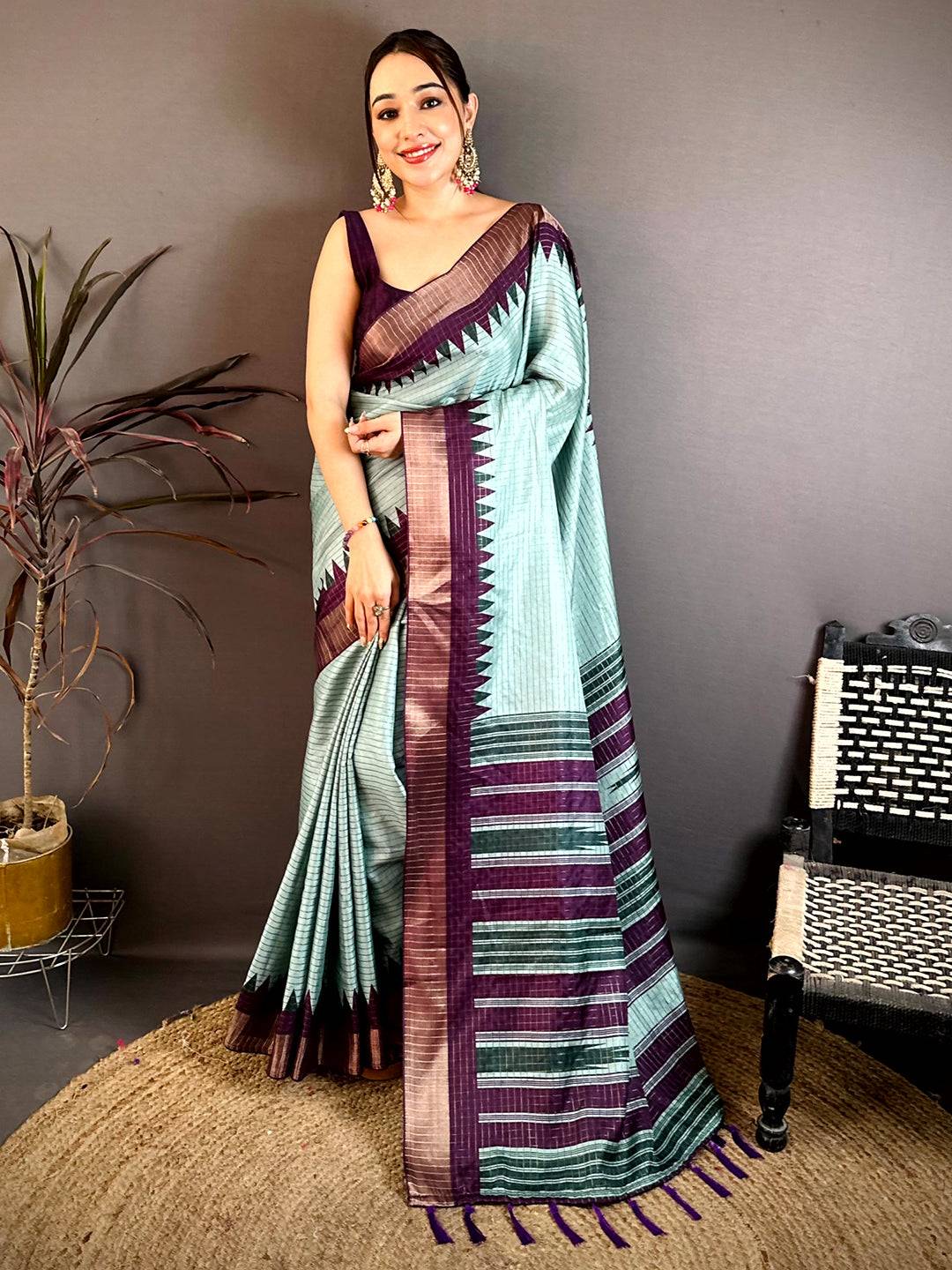 Classic Black Zari Checks Designer Saree