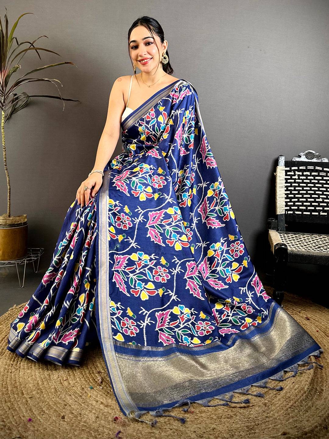 Radiant Gold Lakda Patta Kalamkari Saree