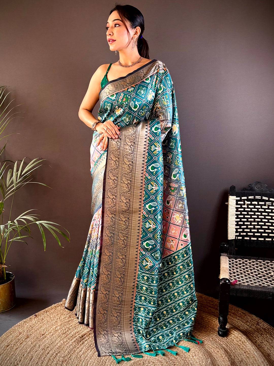 Elegant Ombre Rama Soft Silk Saree showcasing Patola print