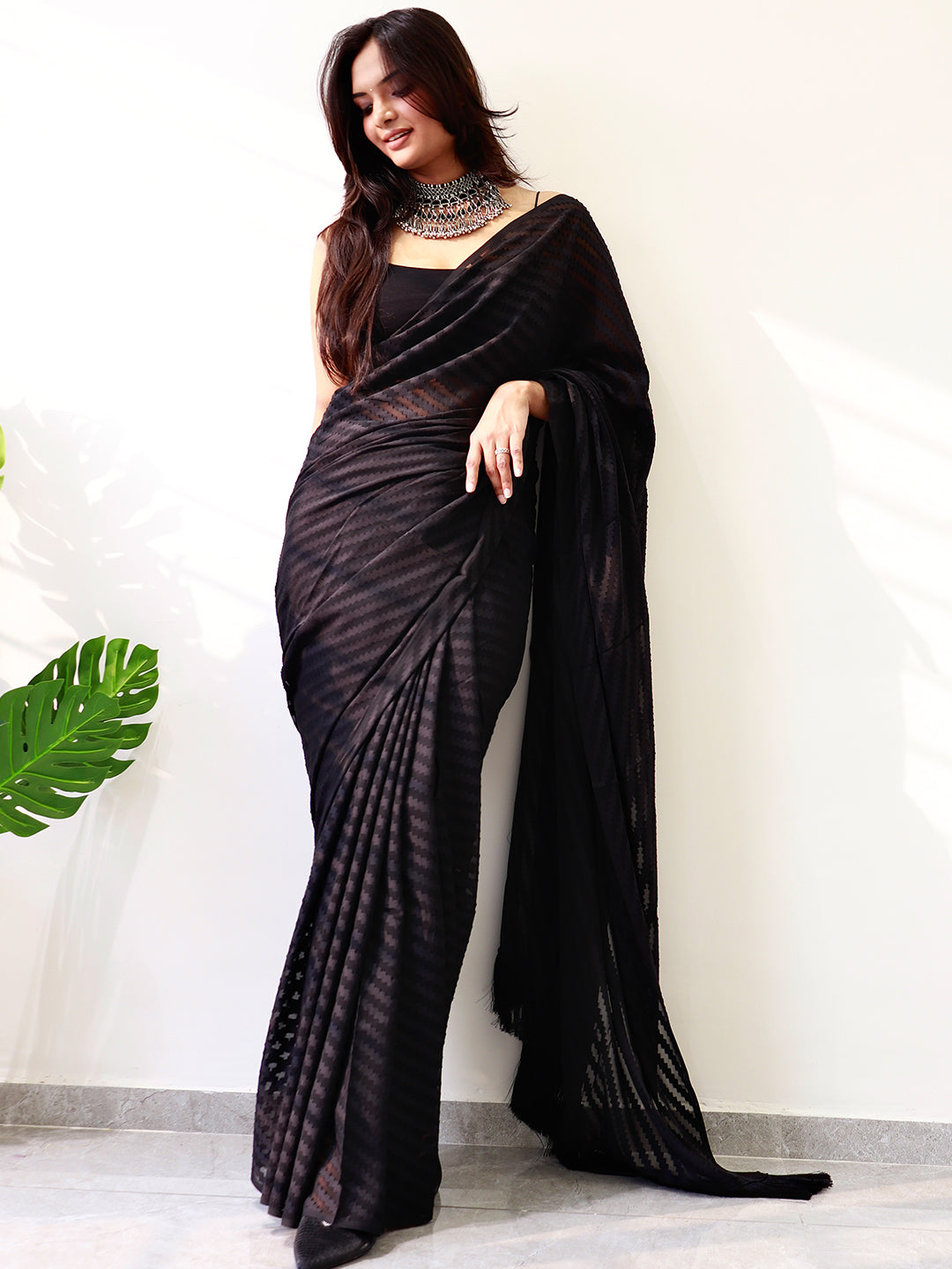 Stylish Soft Pure Georgette Saree with Thread Weaving 