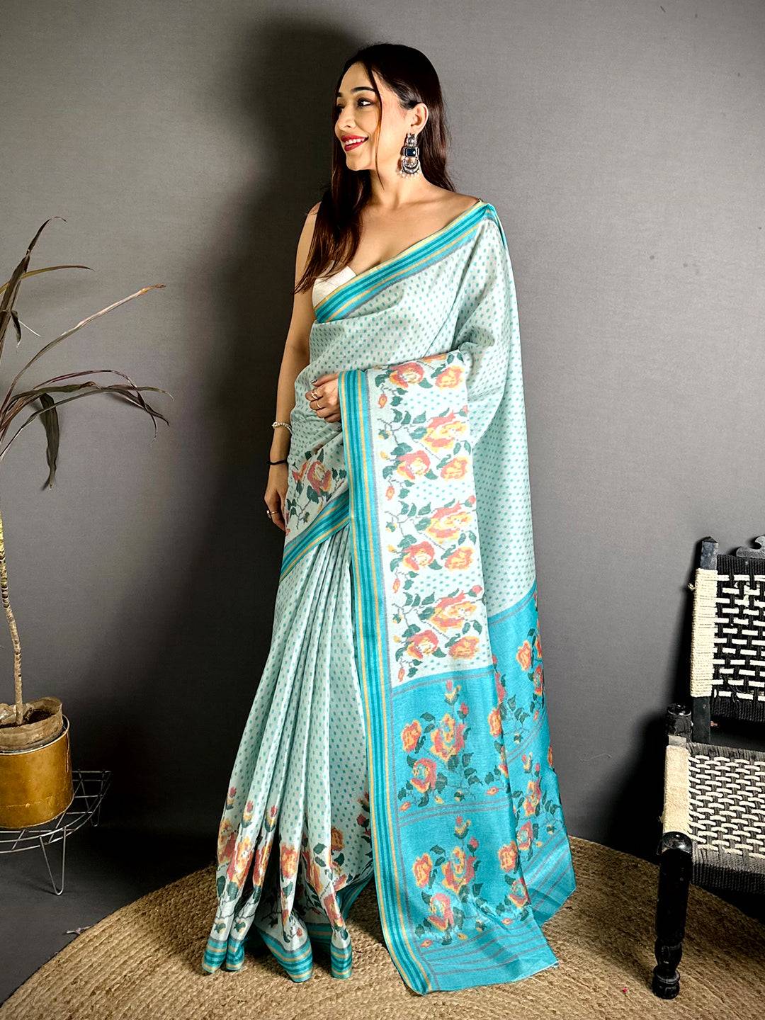 Artistic Ikkat Floral Print Tussar Saree