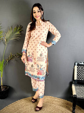 Drop Slit Kalamkari Straight Kurti


