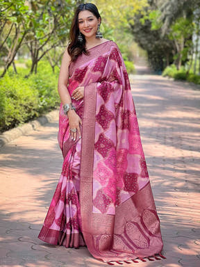 Lavender Digital Block Placement Print Saree

