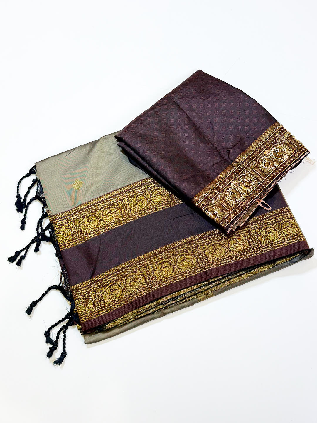 Classic Peacock Zari Gadwal Silk Saree With Maggam Blouse