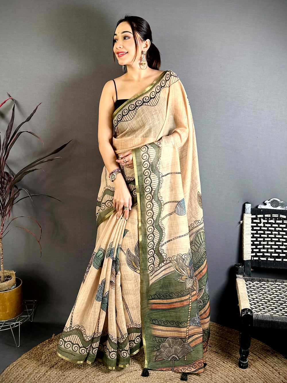 Elegant Freehand Kalamkari Linen Saree