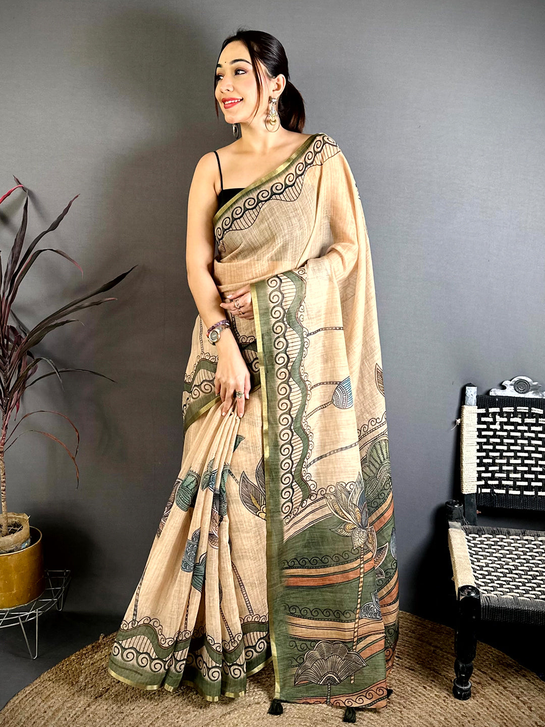 Elegant Freehand Kalamkari Linen Saree