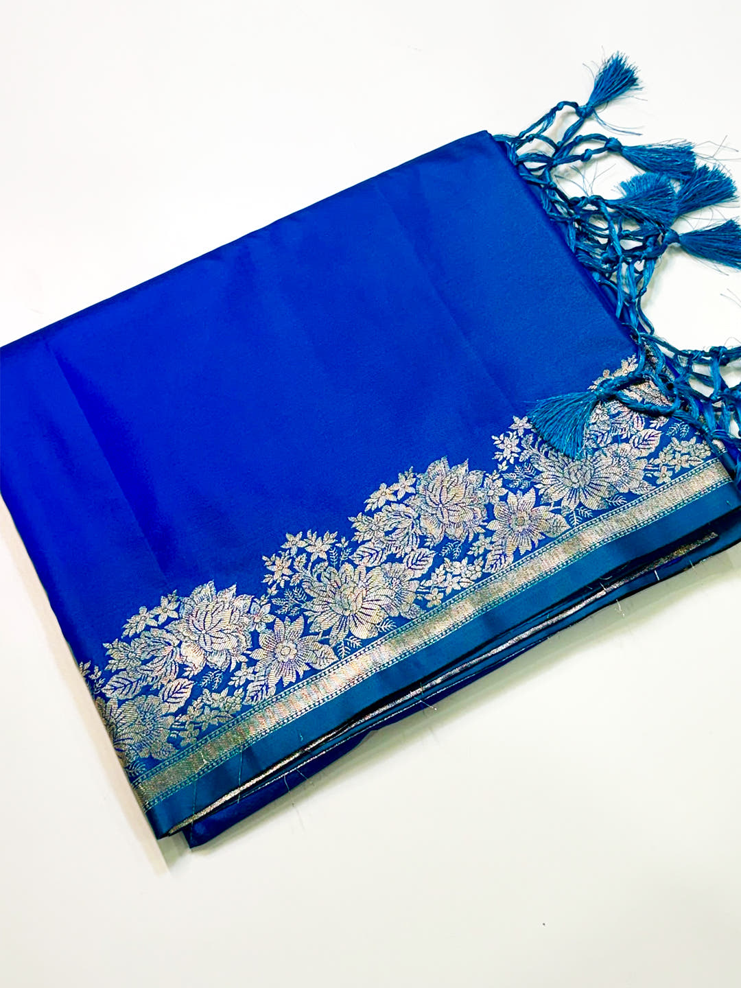 Radiant Ombre Weaving Mashru Silk Saree