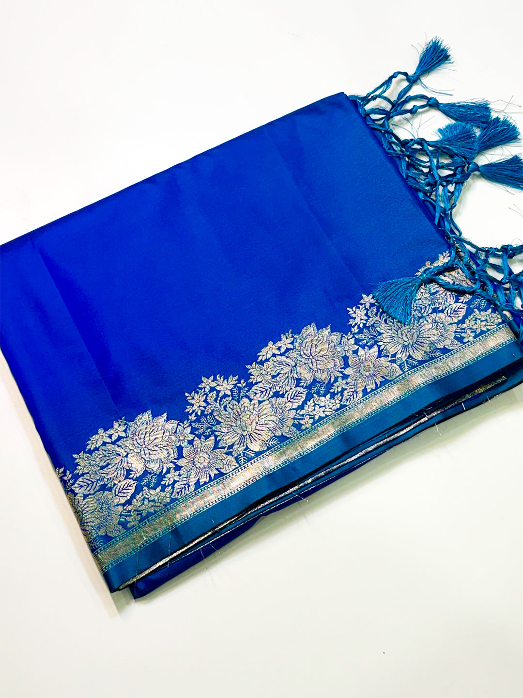 Radiant Ombre Weaving Mashru Silk Saree