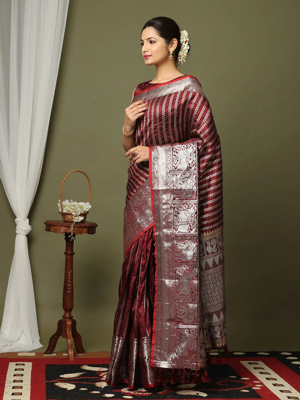 Striped Woven Design Zari Silk Blend Banarasi Saree