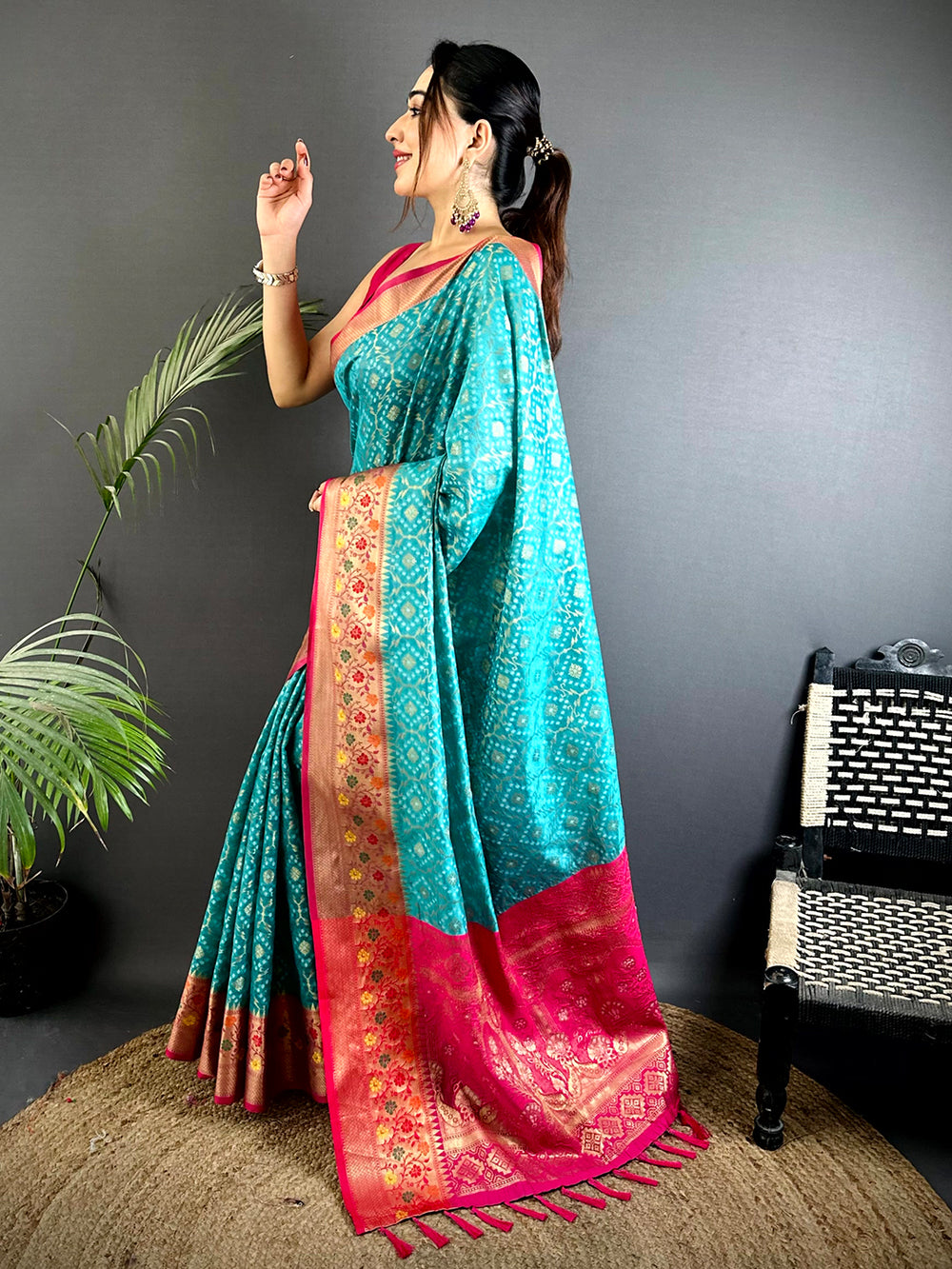 Rama Banarasi Minakari Katan Silk Saree