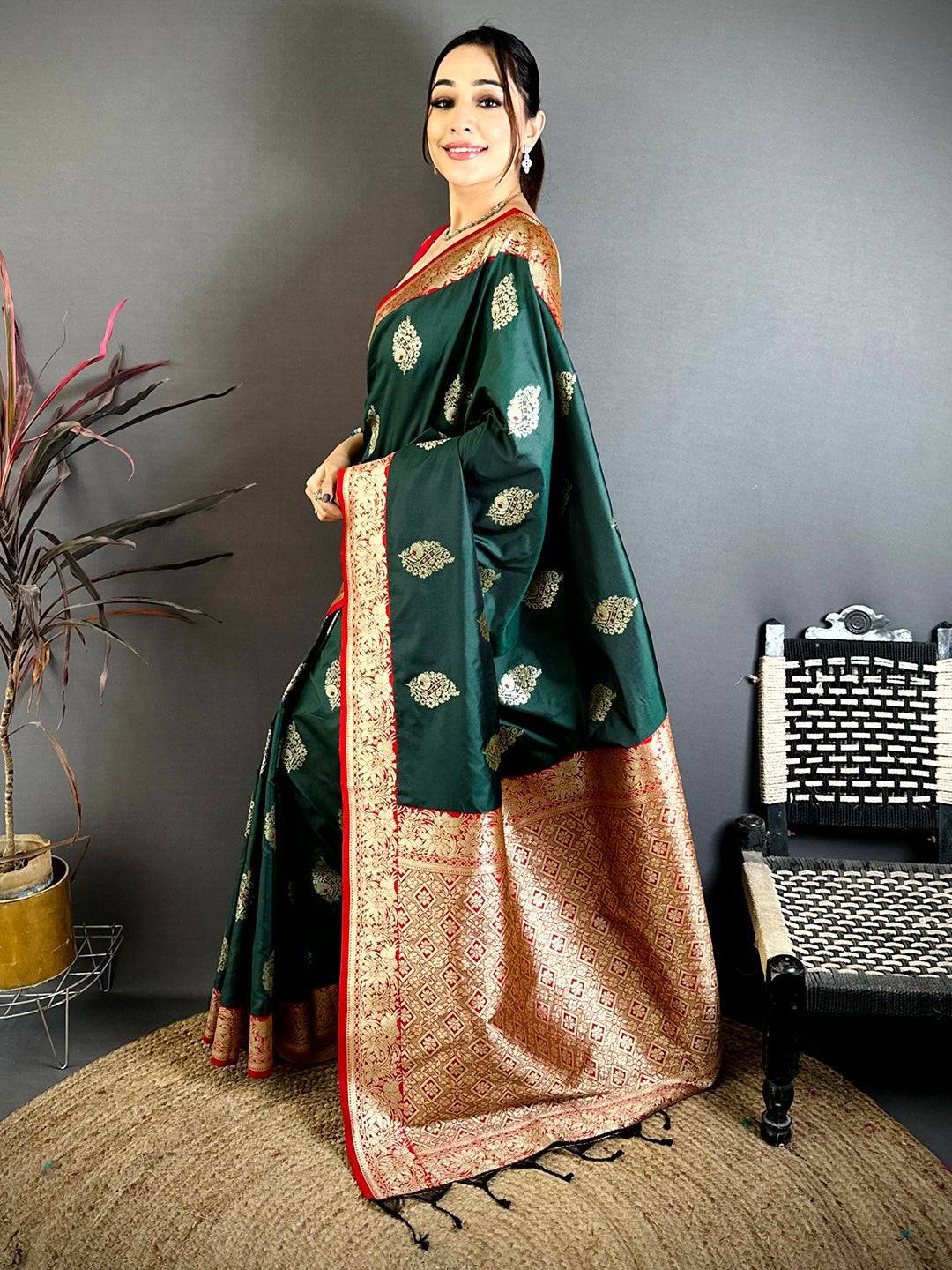 Emerald Green Soft Silk Gadwal Saree
