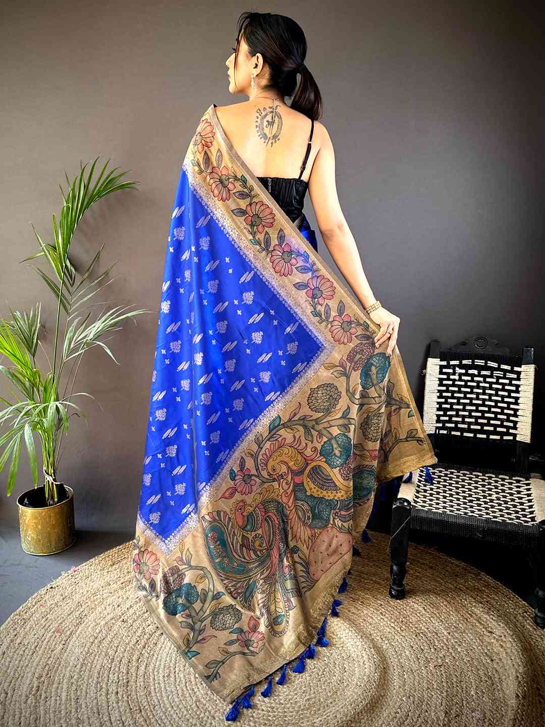 Royal Blue Soft Silk Kalamkari Printed Pallu Saree