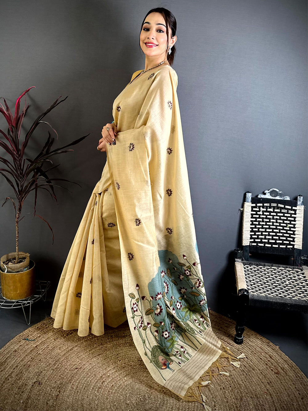 Minakari Weave Munga Cotton Saree