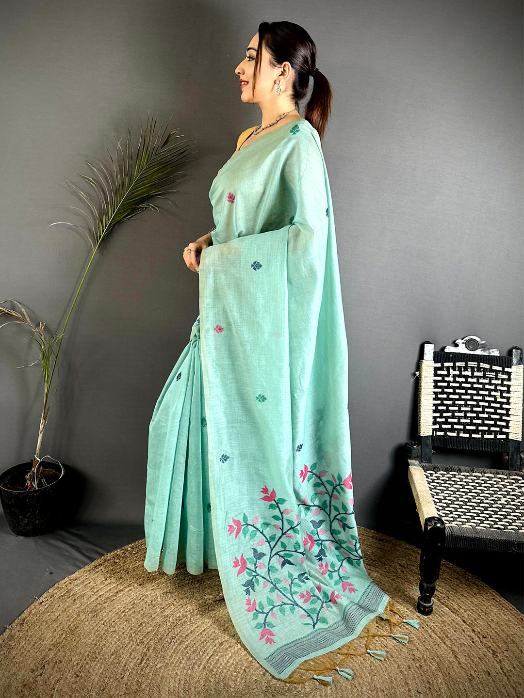 Sky Blue Jamdani Pallu Khadi Linen Saree