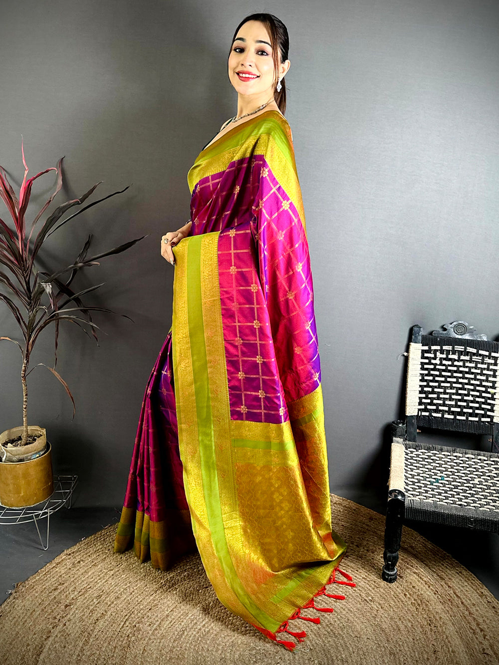 Magenta Check Weave Gadwal Saree