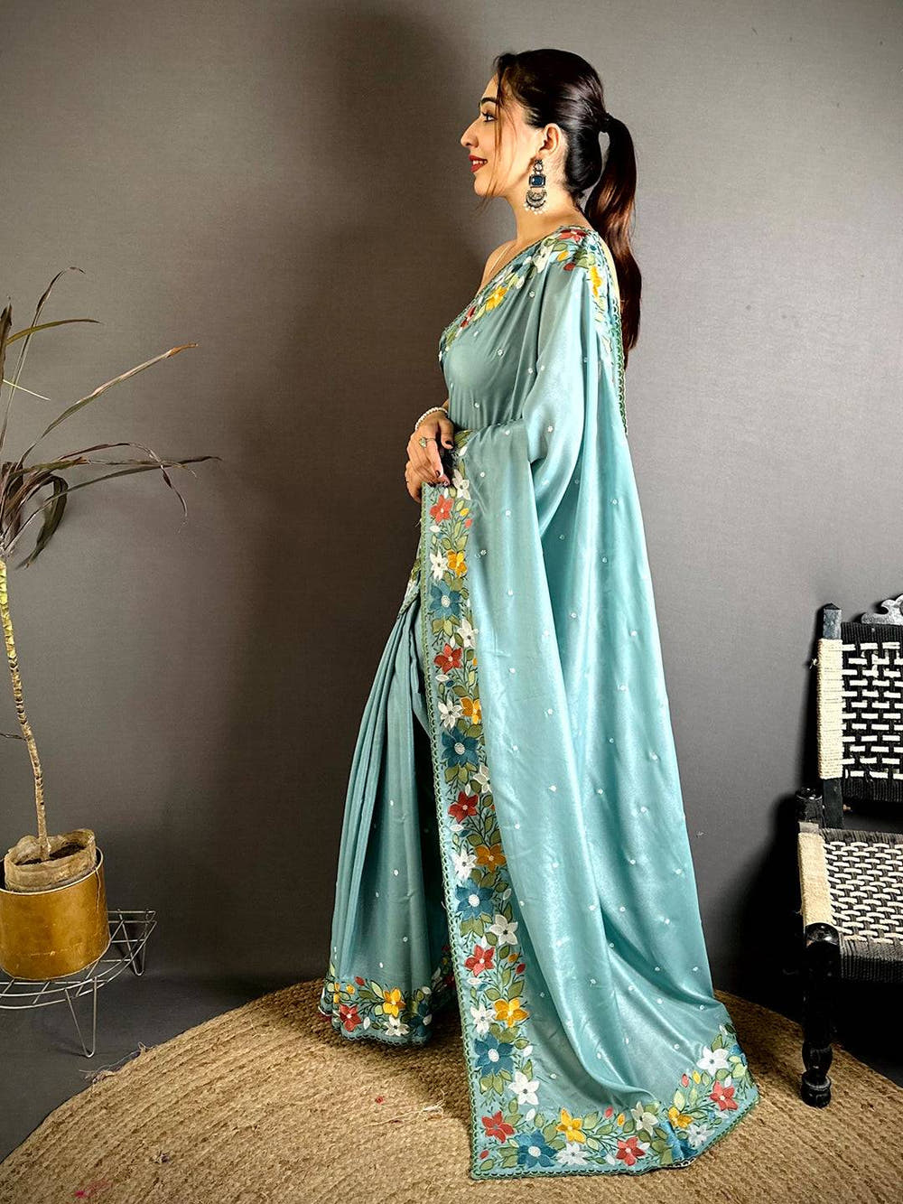 Exclusive Floral Embroidered Border Saree