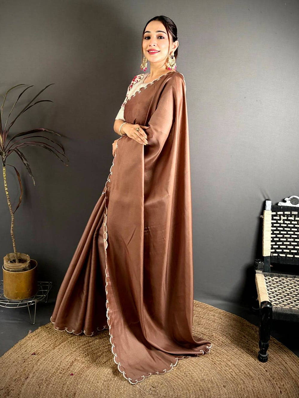 Elegant Sami Silk Resham Cutwork Saree