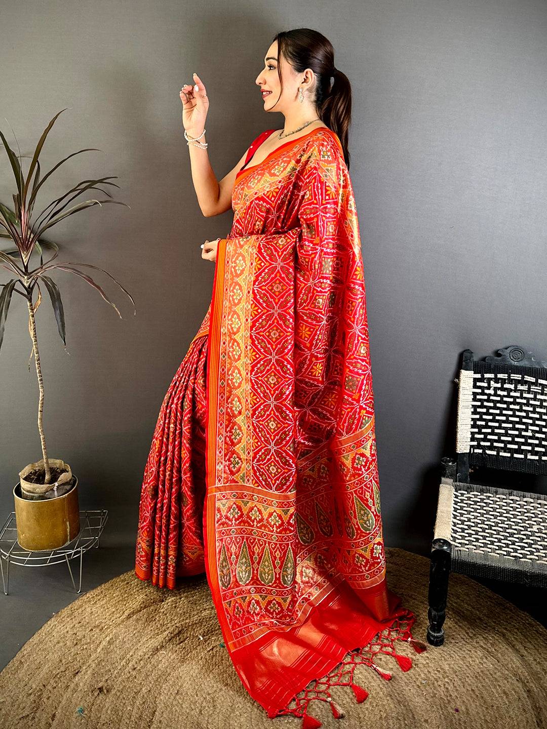 Classic Semi Ikkat Patola Kanchi Zari Saree