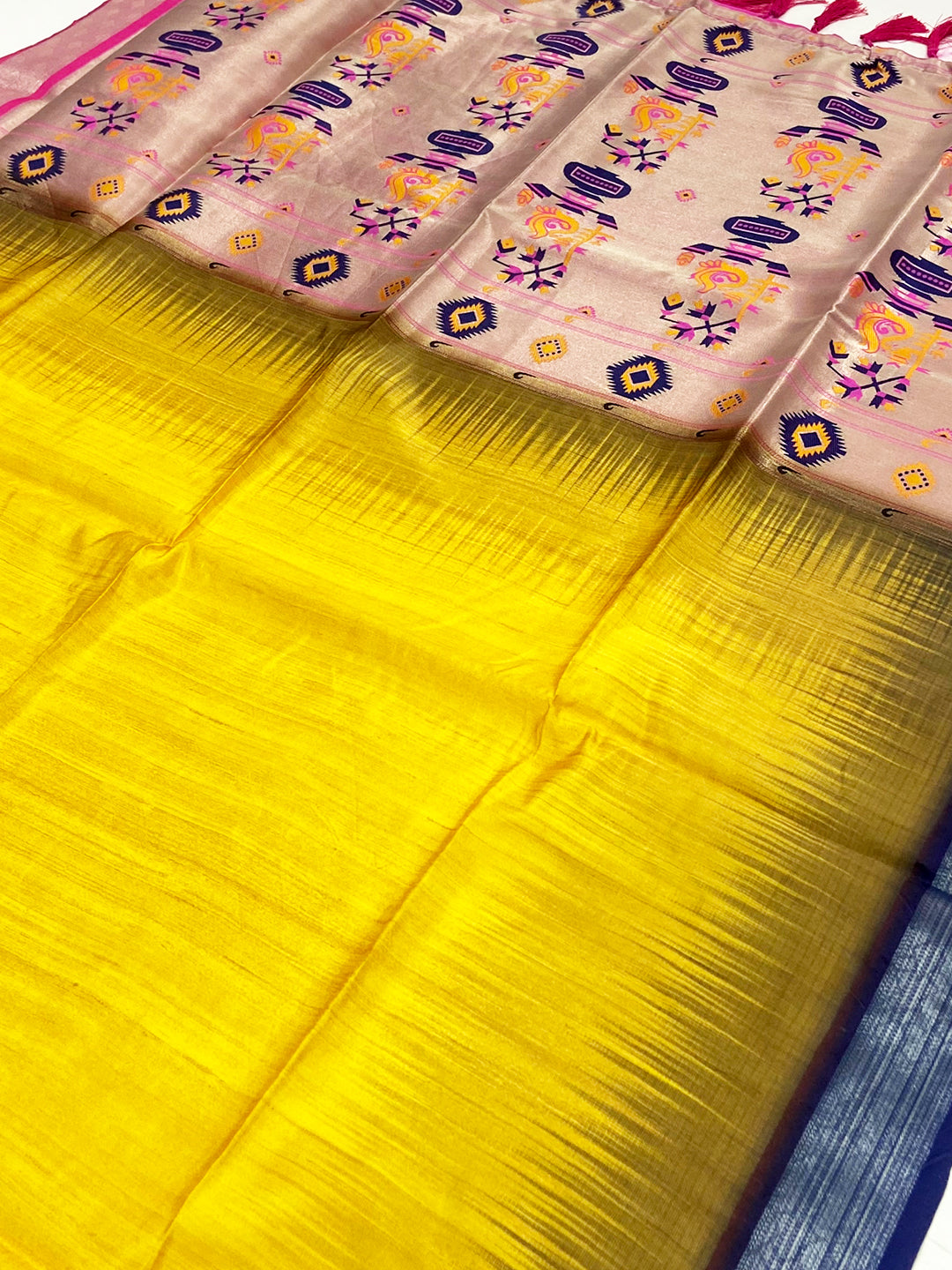 Mustard Geometric Floral Pallu Saree