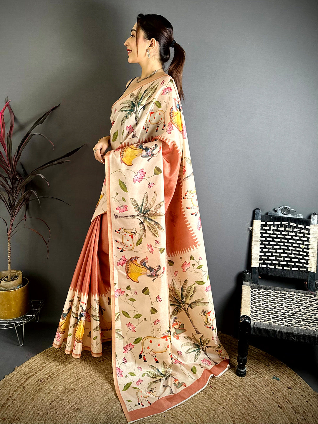 Royal Pichwai Border Semi Tussar Saree