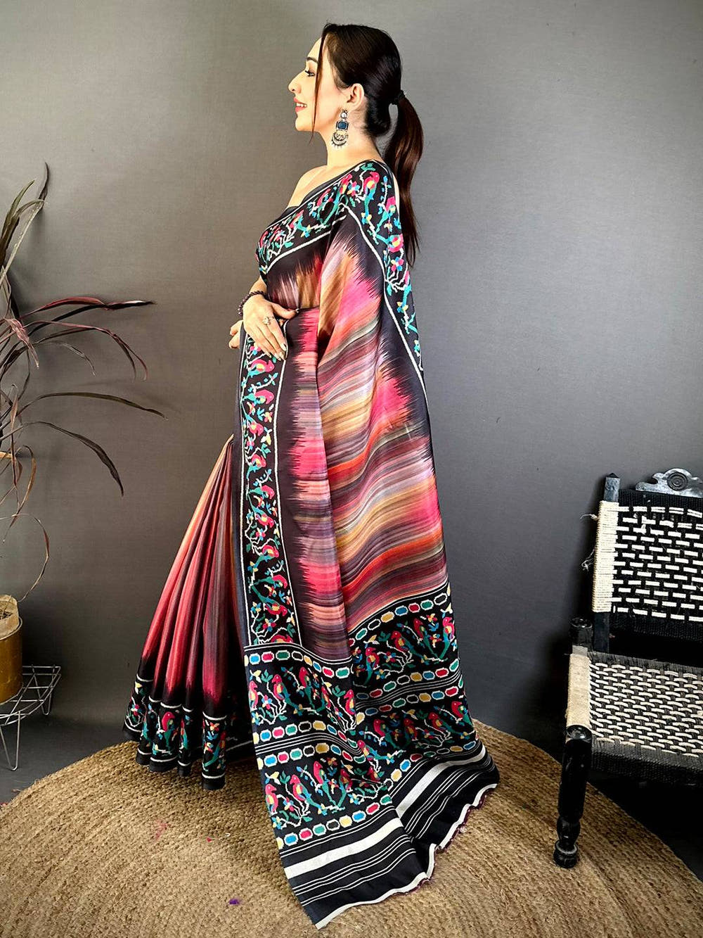 Regal Parrot Ikkat Print Tussar Saree
