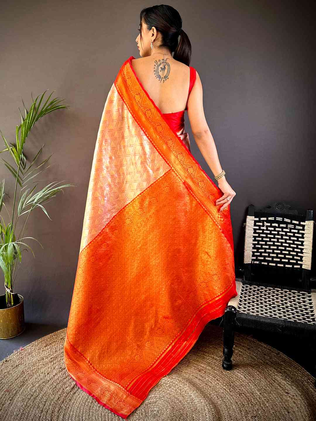 Red Golden Geometrics With Floral Elegance Sare