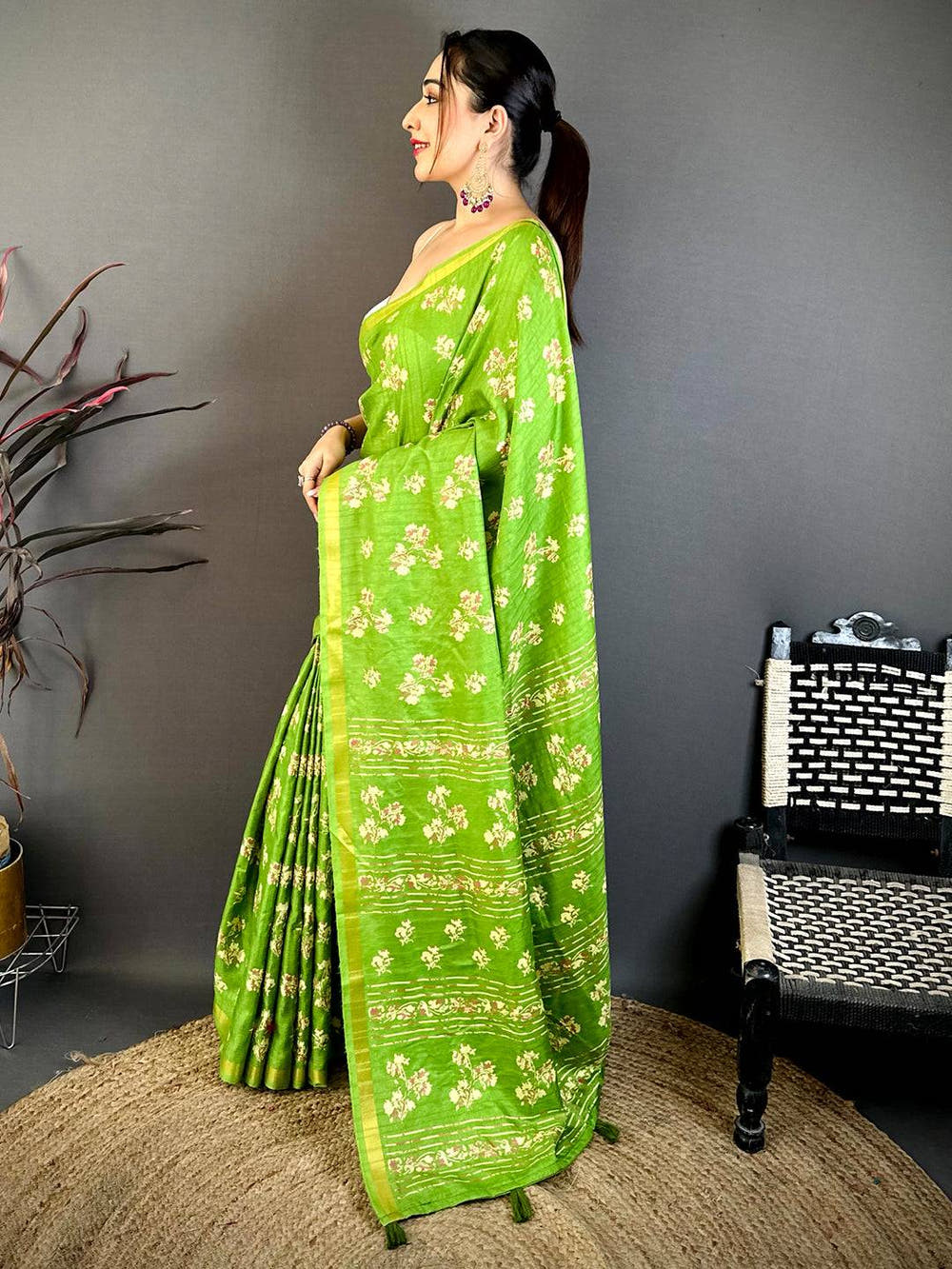 Green Tussar Ghicha Batik Floral Print Saree