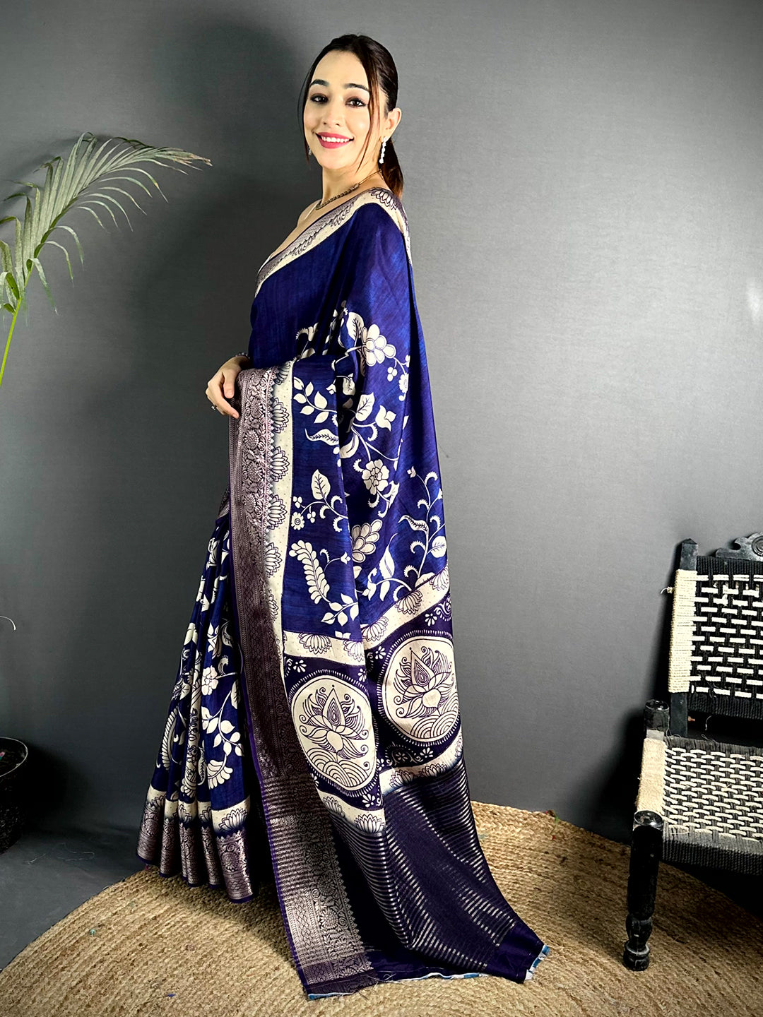 Radiant Self Zari Chex Viscose Dola Saree


