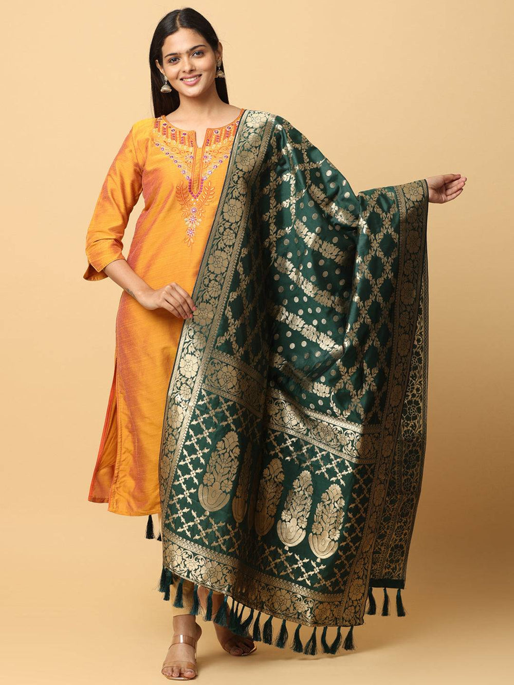 Model wearing Bollywood silk blend woven design dupatta.