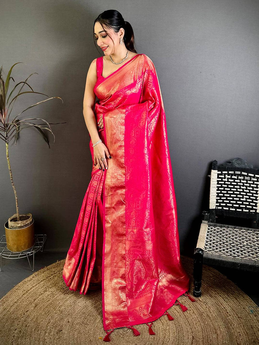 Classic Kanjivaram Self Gold Zari Weave Saree