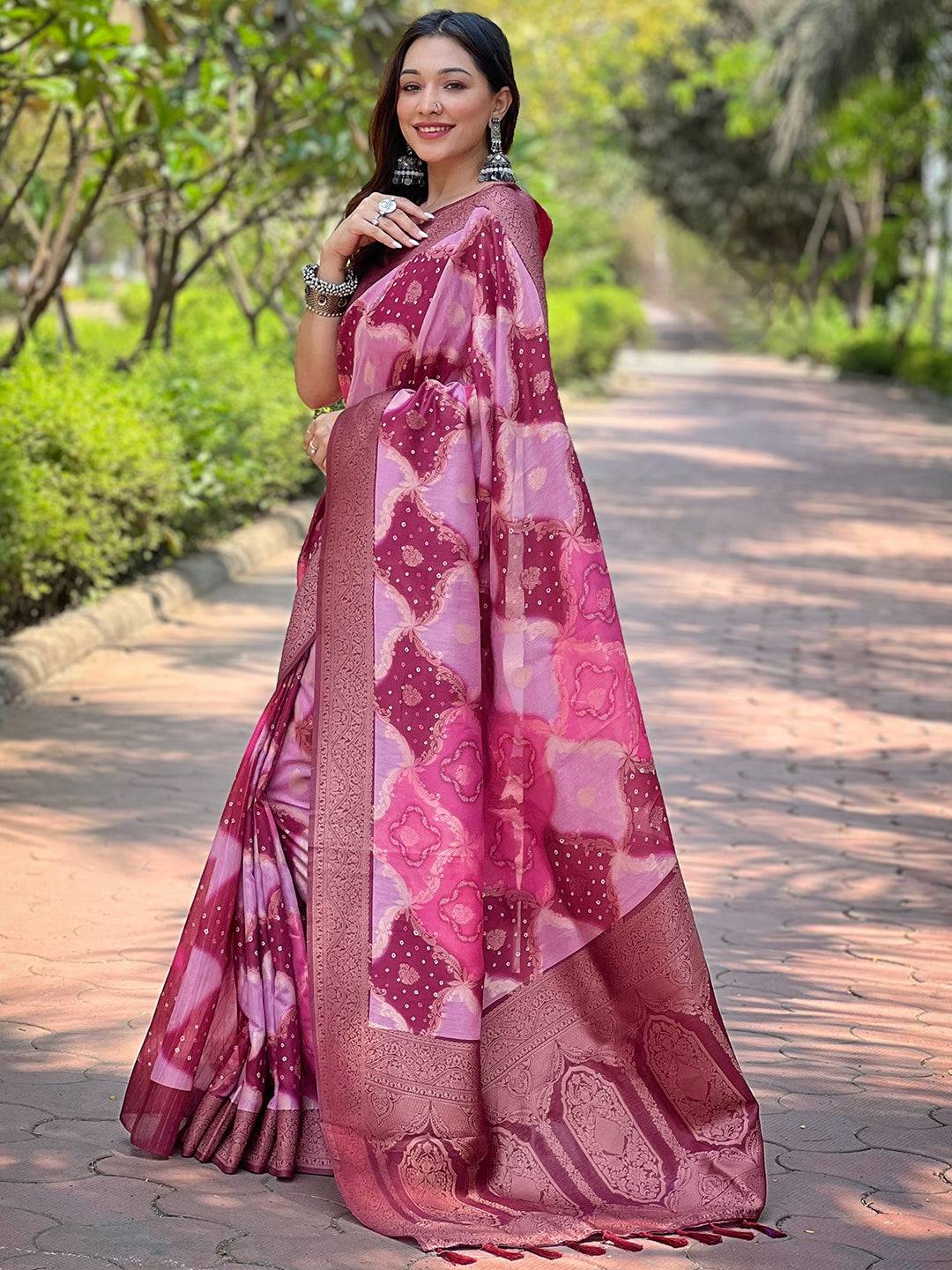 Stylish lavender saree with digital block placement print