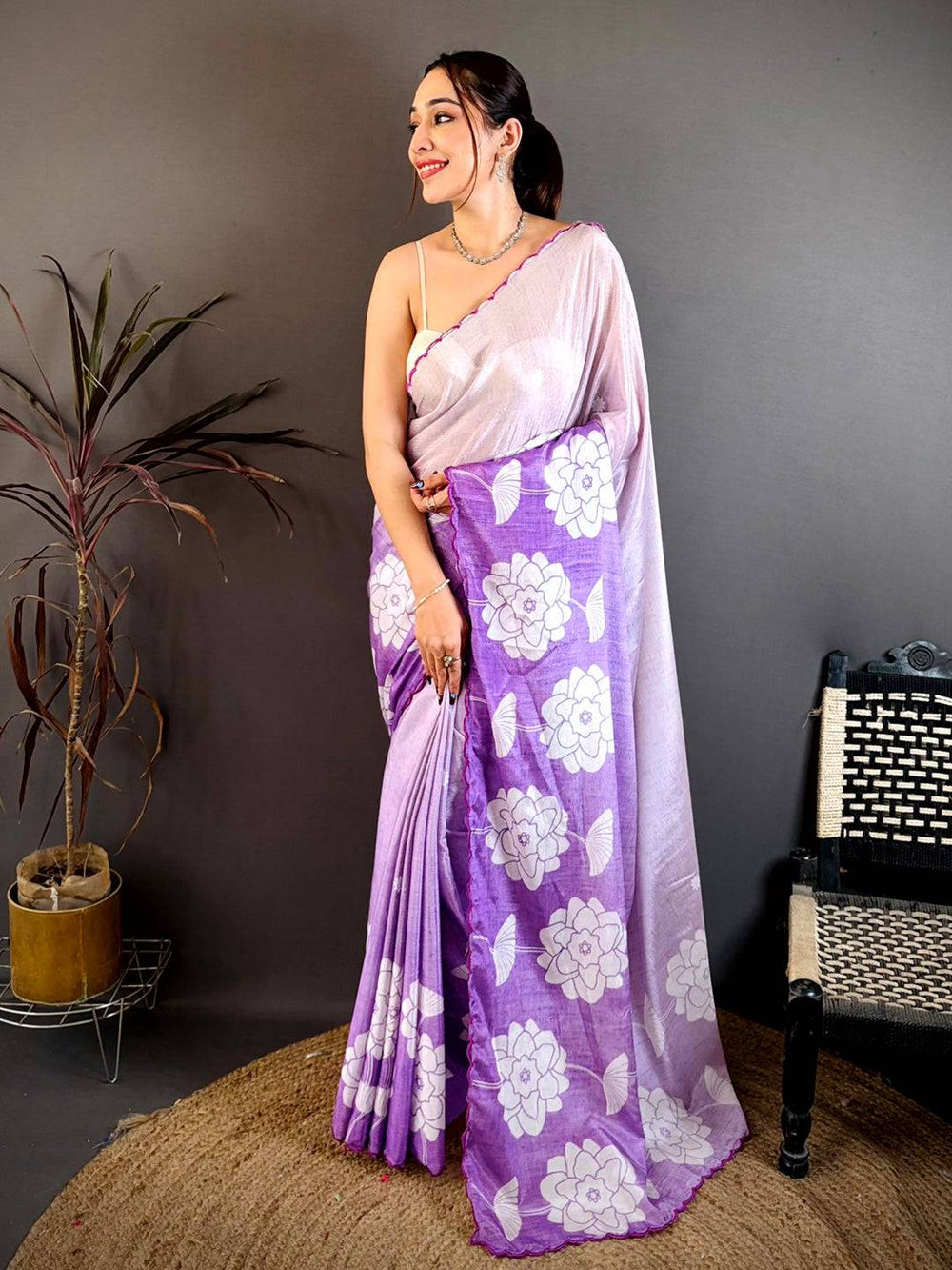 Classic Floral Print Embroidered Chinnon Saree