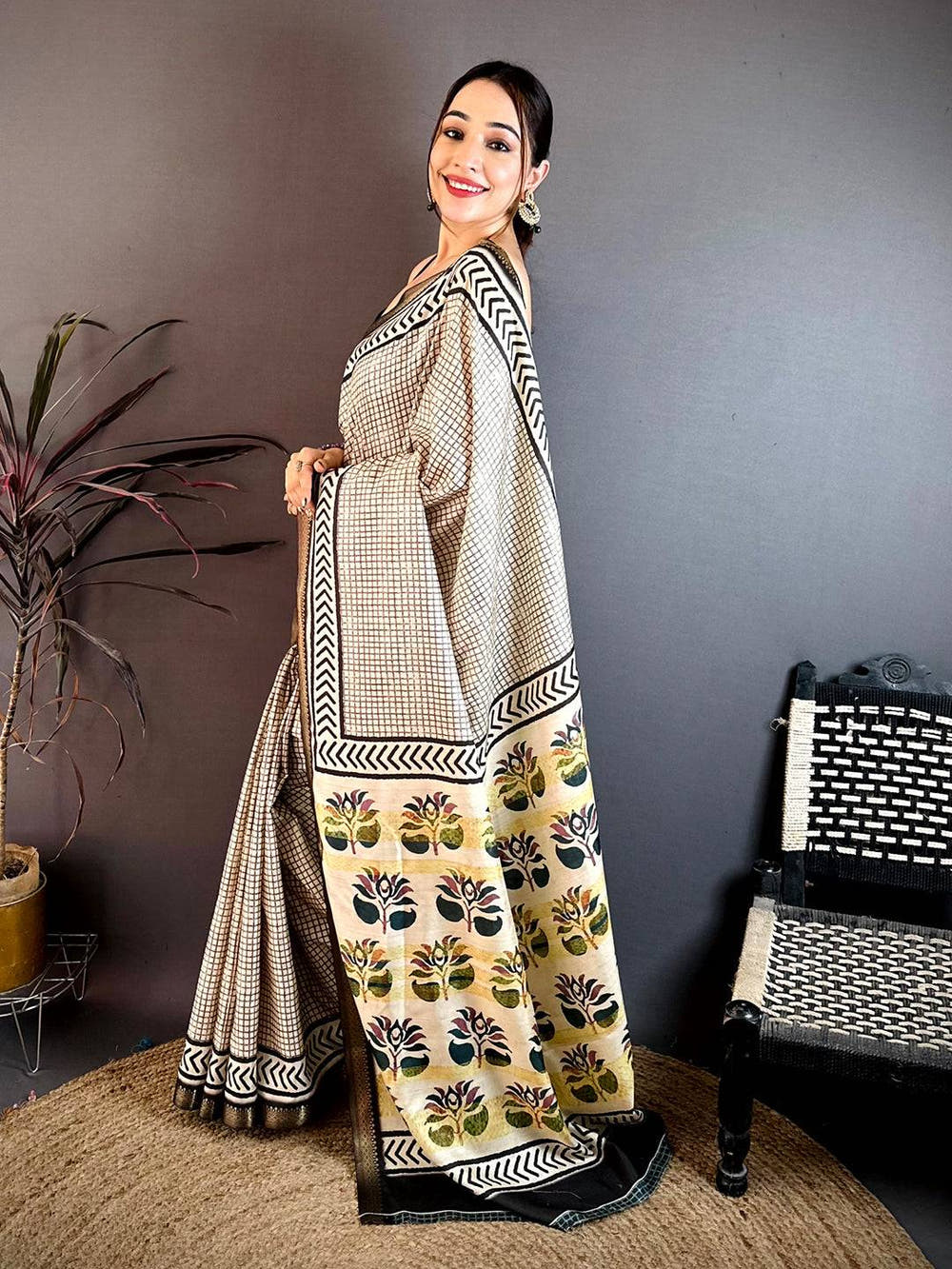 Classic Black Checks Soft Tussar Saree