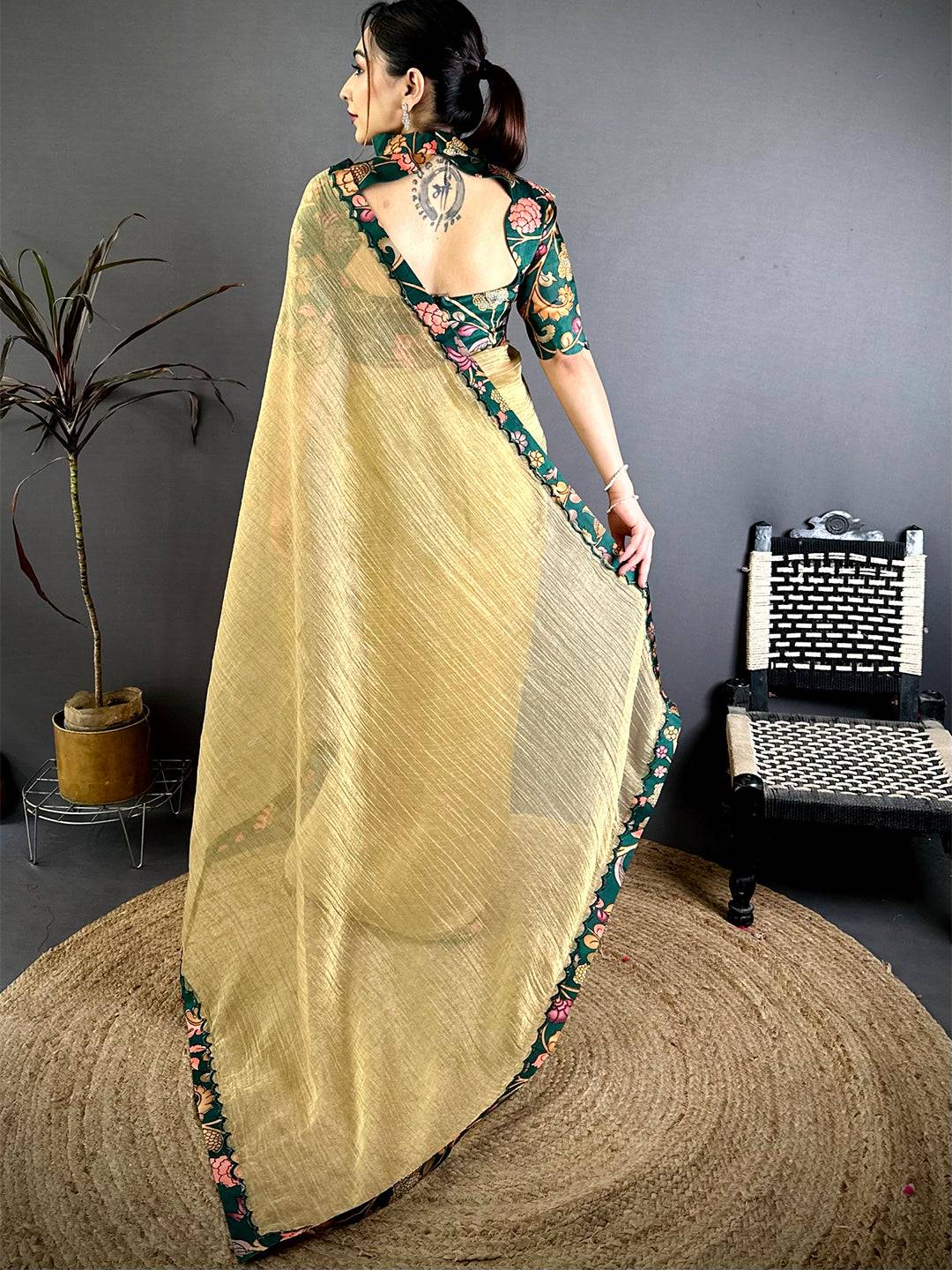 Opulent Contrast Printed Blouse Silk Saree