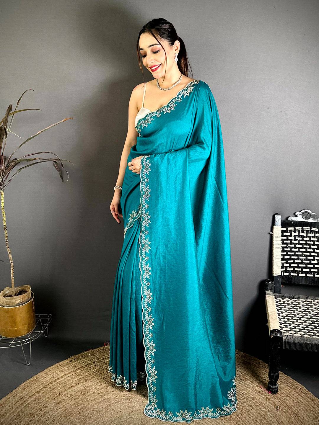 Stylish Diamond Zarkhond Chiffon Silk Saree